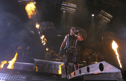“Rammstein” рок хамтлаг студийн сүүлийн цомгоо 2018 онд гаргана